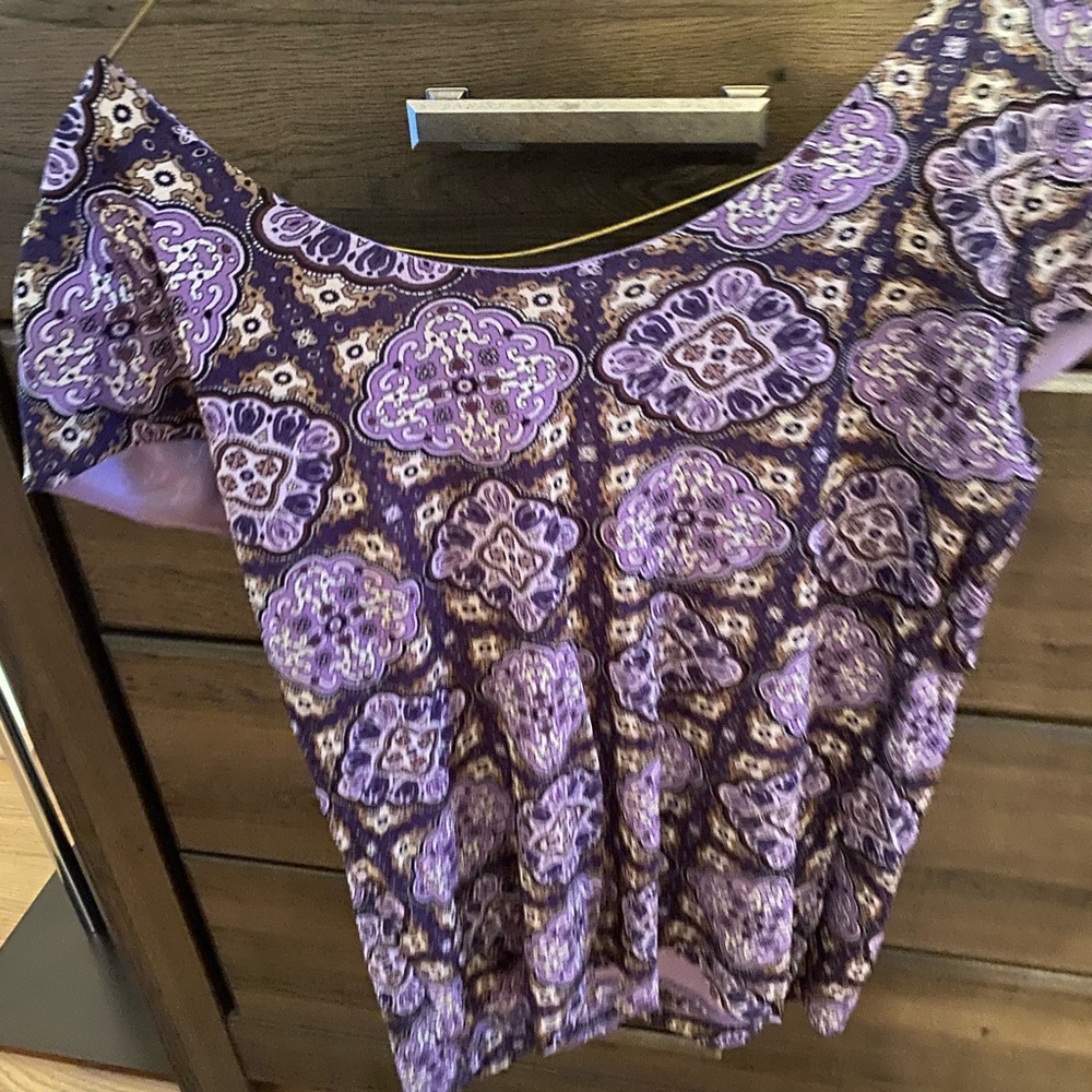Purple paisley blouse 💜